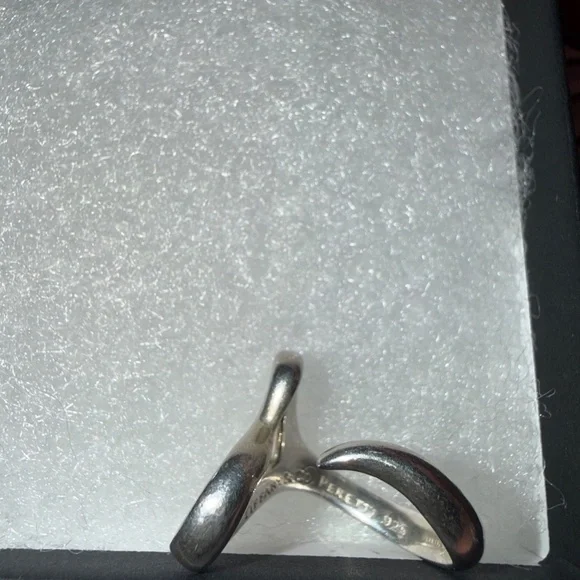 Tiffany & Co Vintage ELSA PERETTI Sterling Silver Open Heart Size 6 Ring - Picture 5 of 6